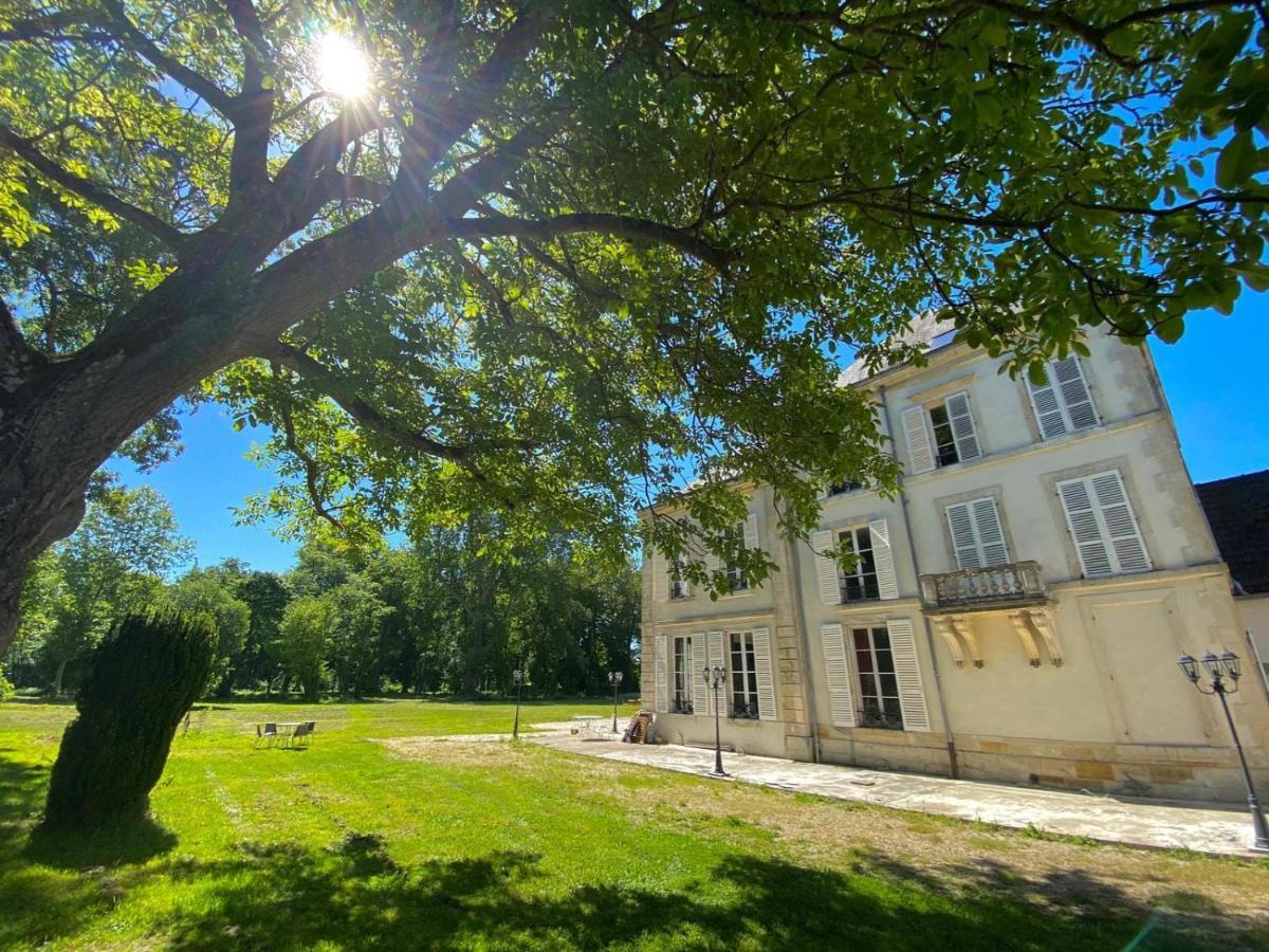 Chateau De Courmelois Champagne Guest House Val de Vesle Екстериор снимка