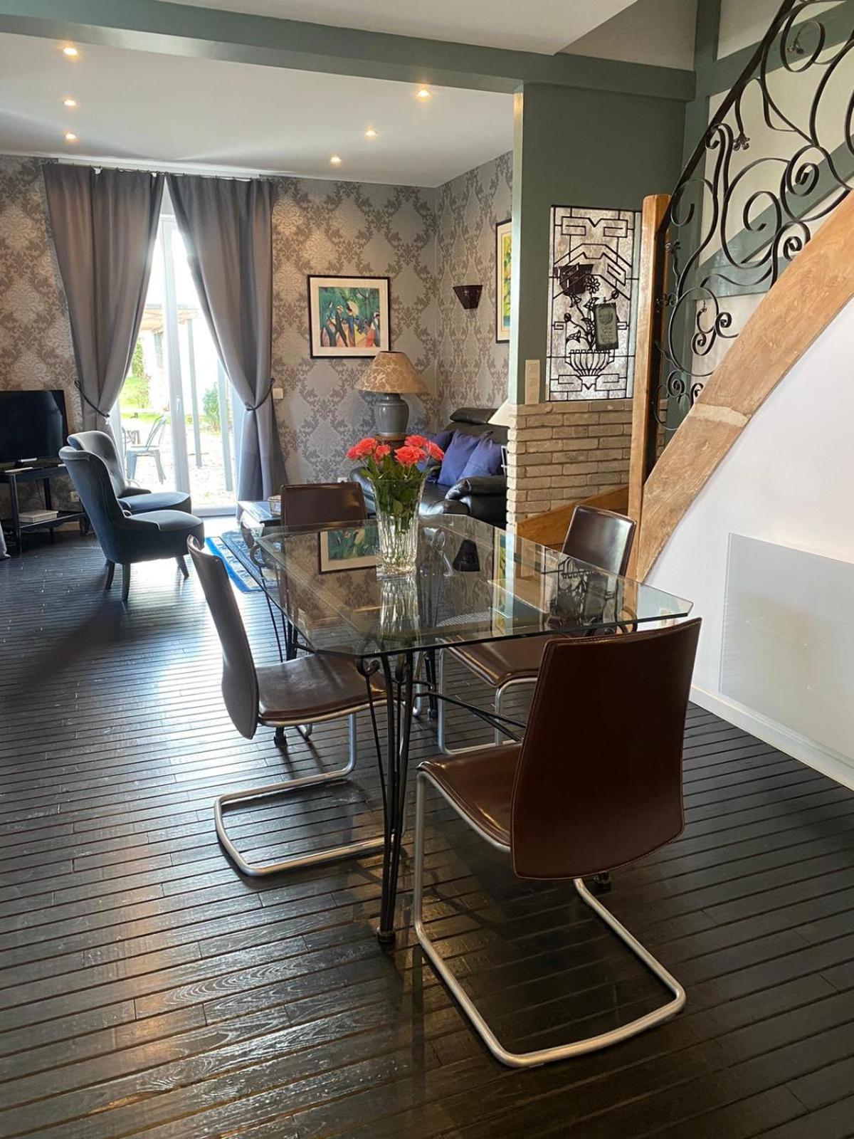 Chateau De Courmelois Champagne Guest House Val de Vesle Екстериор снимка