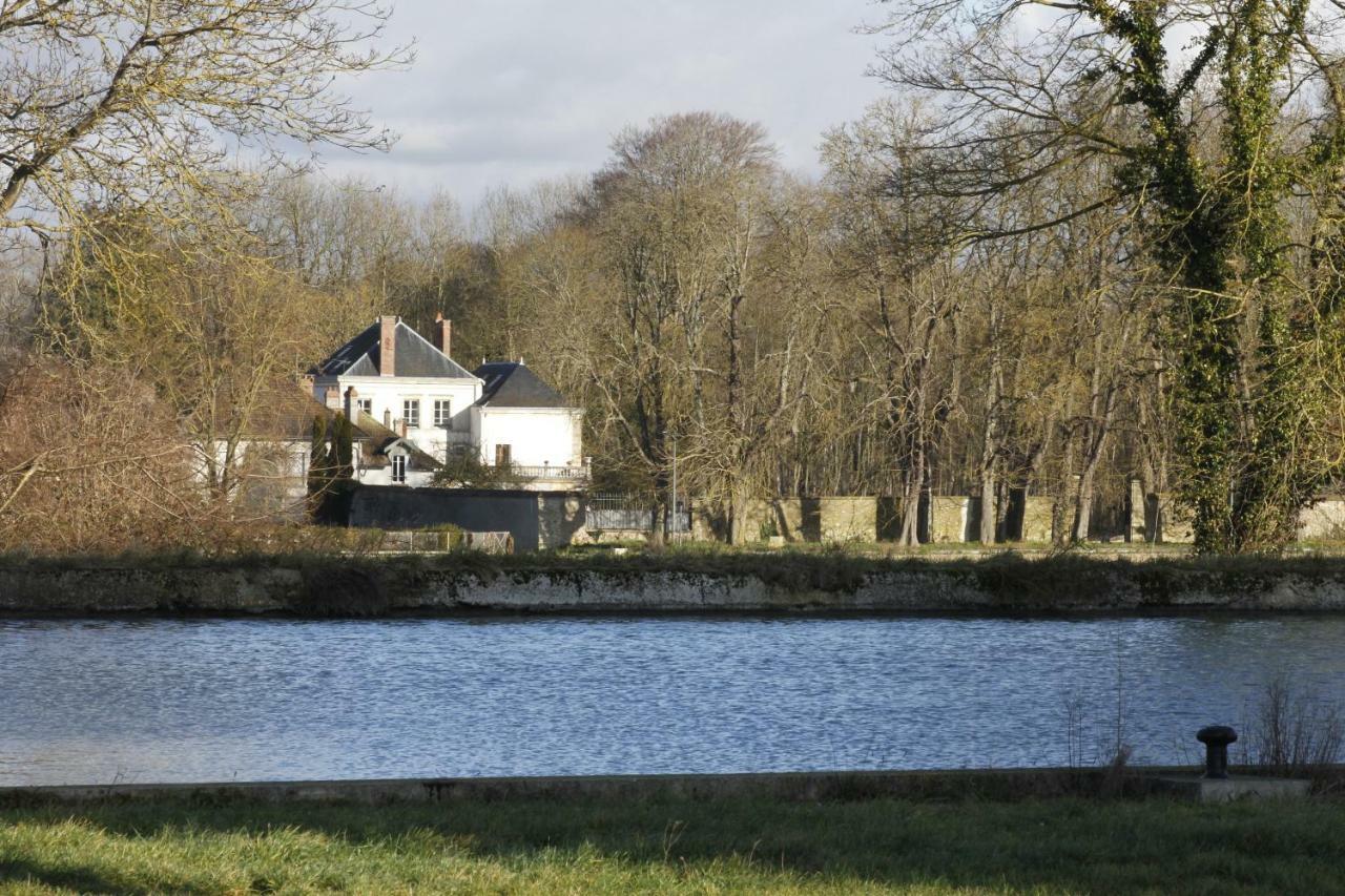 Chateau De Courmelois Champagne Guest House Val de Vesle Екстериор снимка